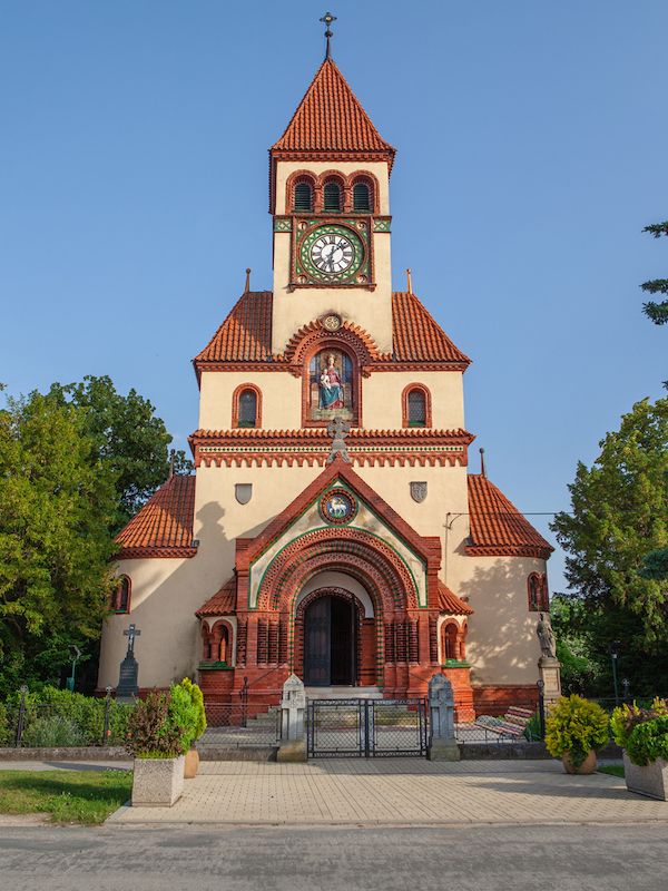Farní kostel sv. archanděla Michaela, Ladná 1914, foto M. Bruchter. Archiv autorky.